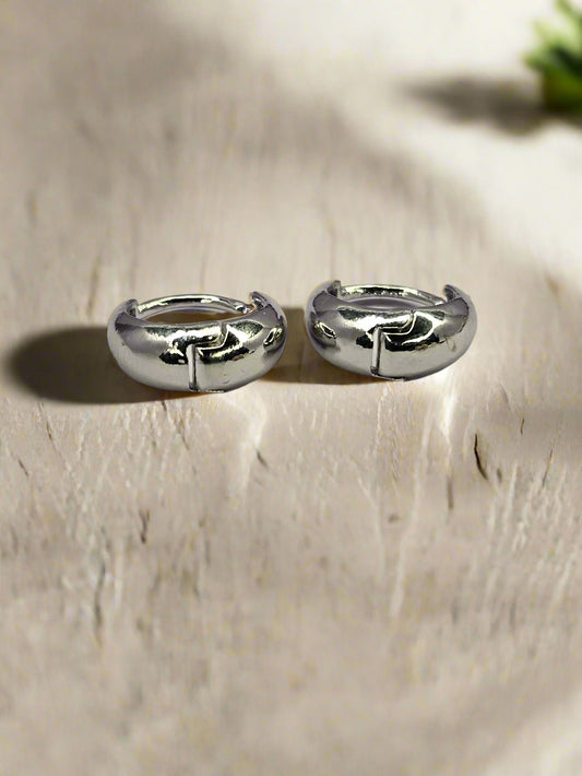 Lunaa Luxe Set – Elegant 4-in-1 Earrings Combo